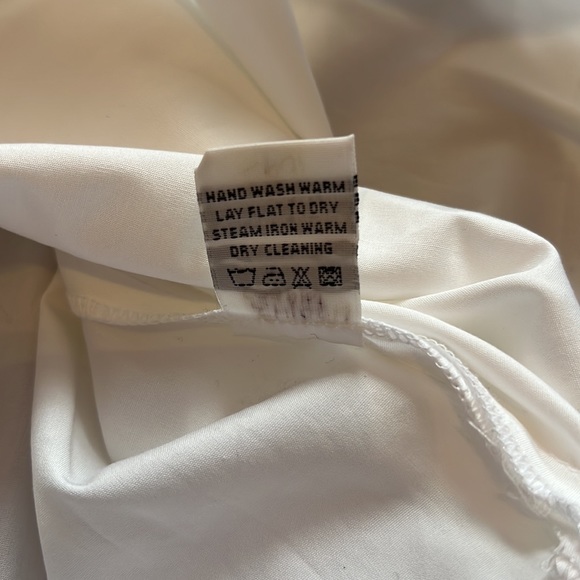 Matthildur NEW Long Sleeve Hi-Low Button-Down Dress - Picture 5 of 6